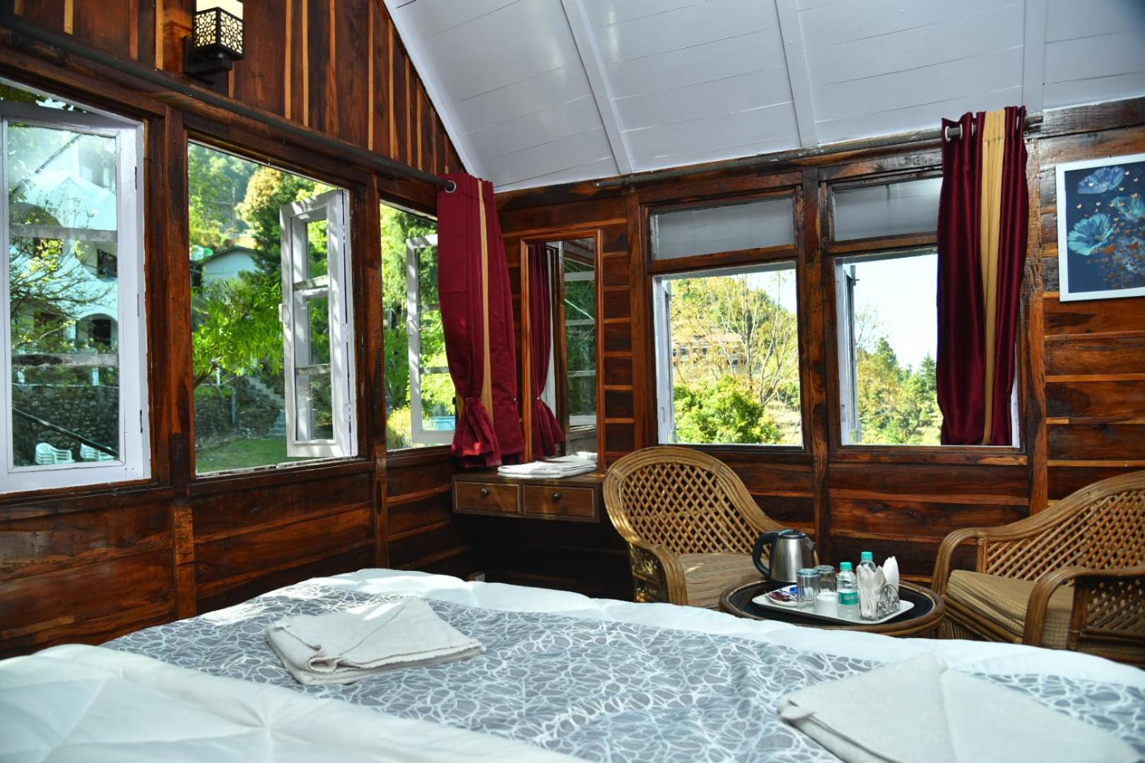 Kumaon Roop Resort Near Kainchi Dham Nainital Exteriér fotografie