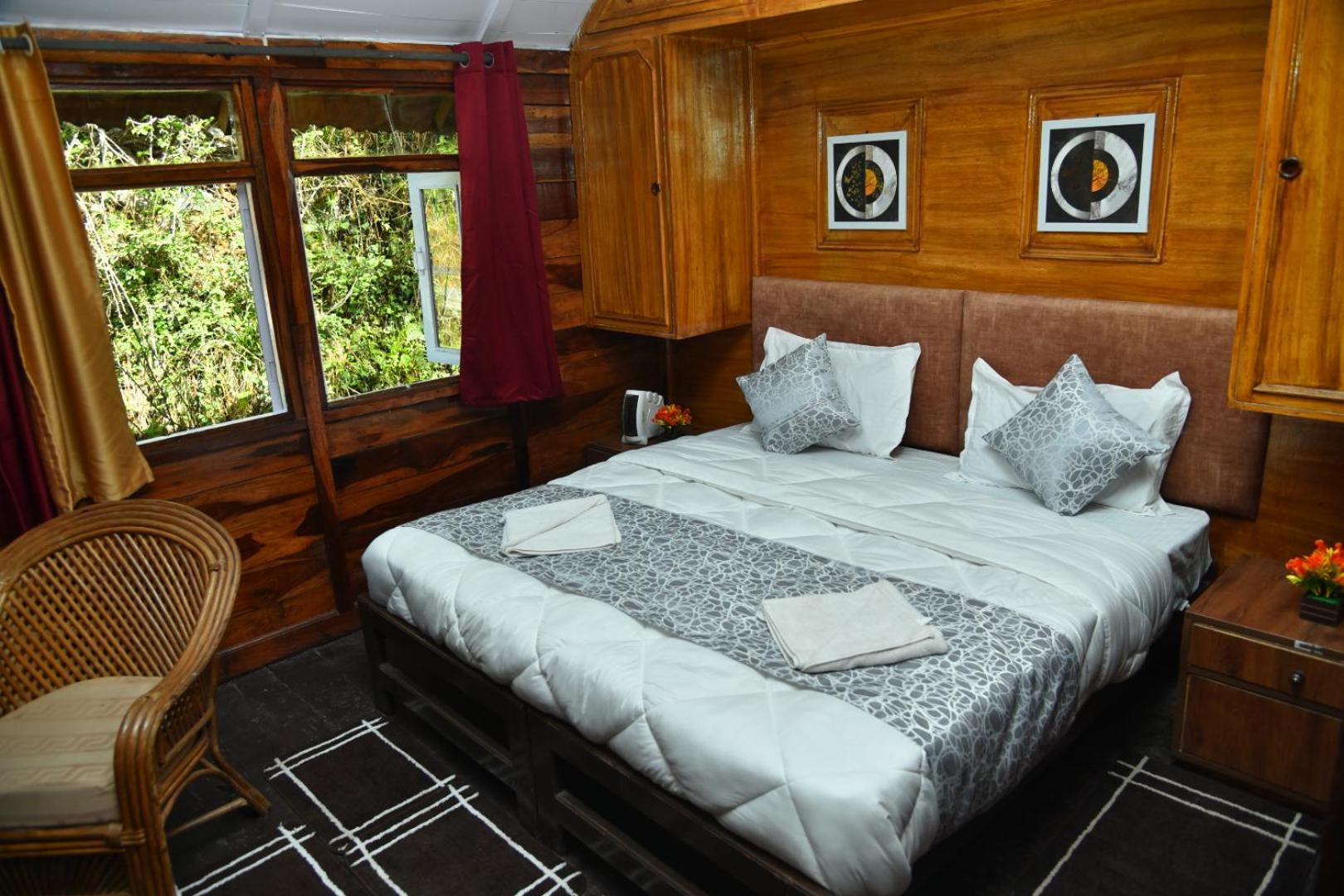 Kumaon Roop Resort Near Kainchi Dham Nainital Exteriér fotografie