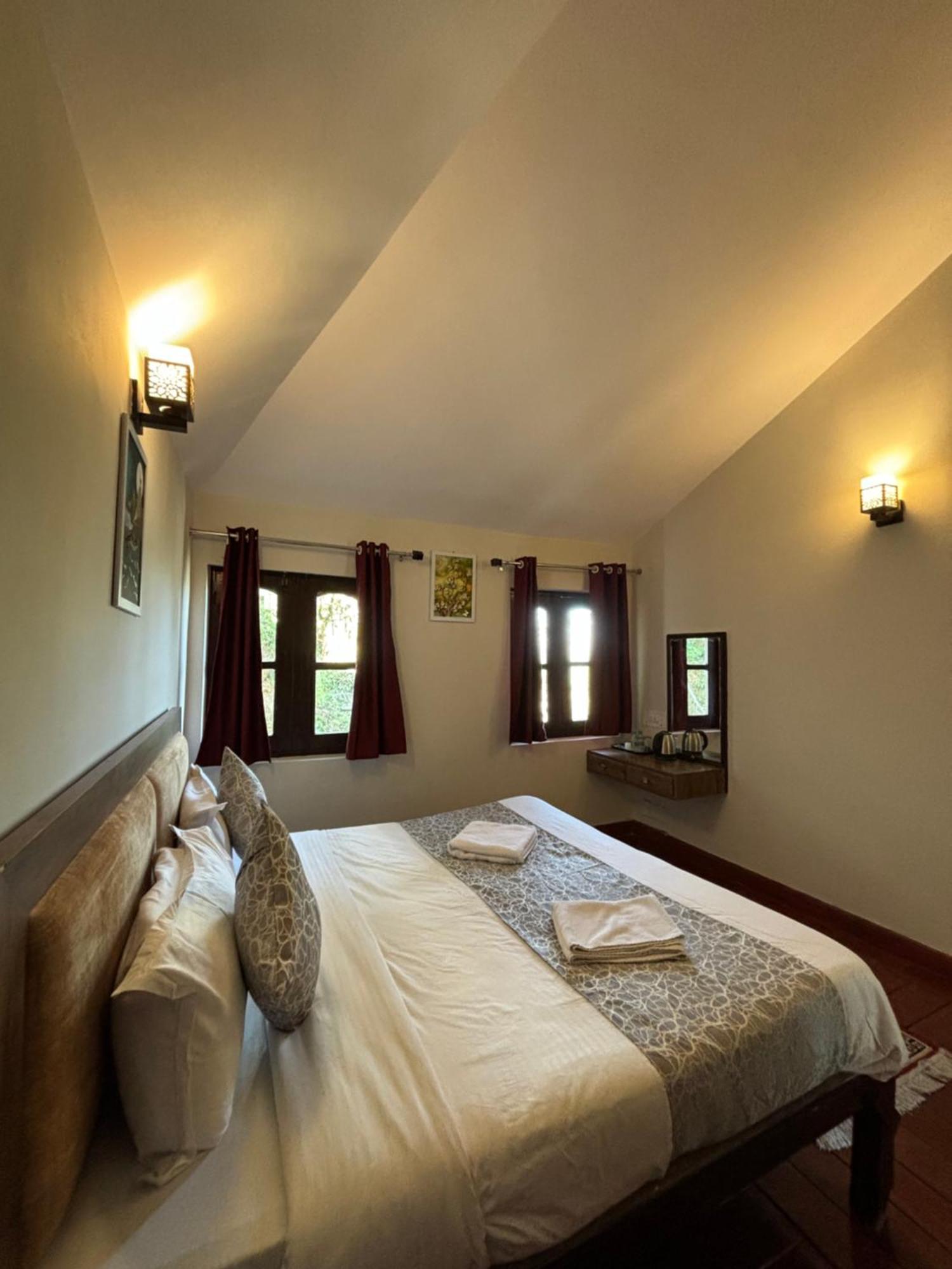 Kumaon Roop Resort Near Kainchi Dham Nainital Exteriér fotografie