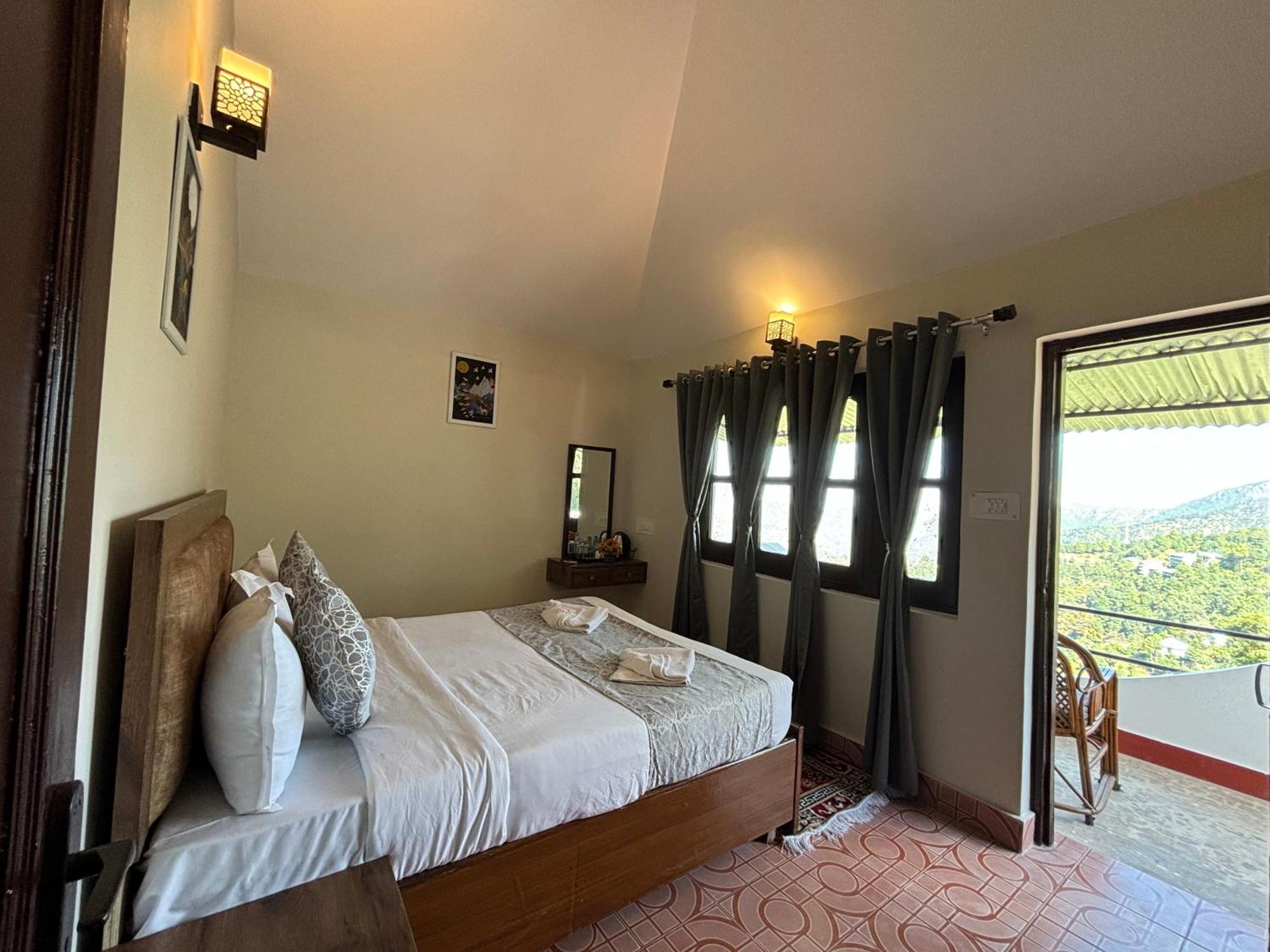 Kumaon Roop Resort Near Kainchi Dham Nainital Exteriér fotografie