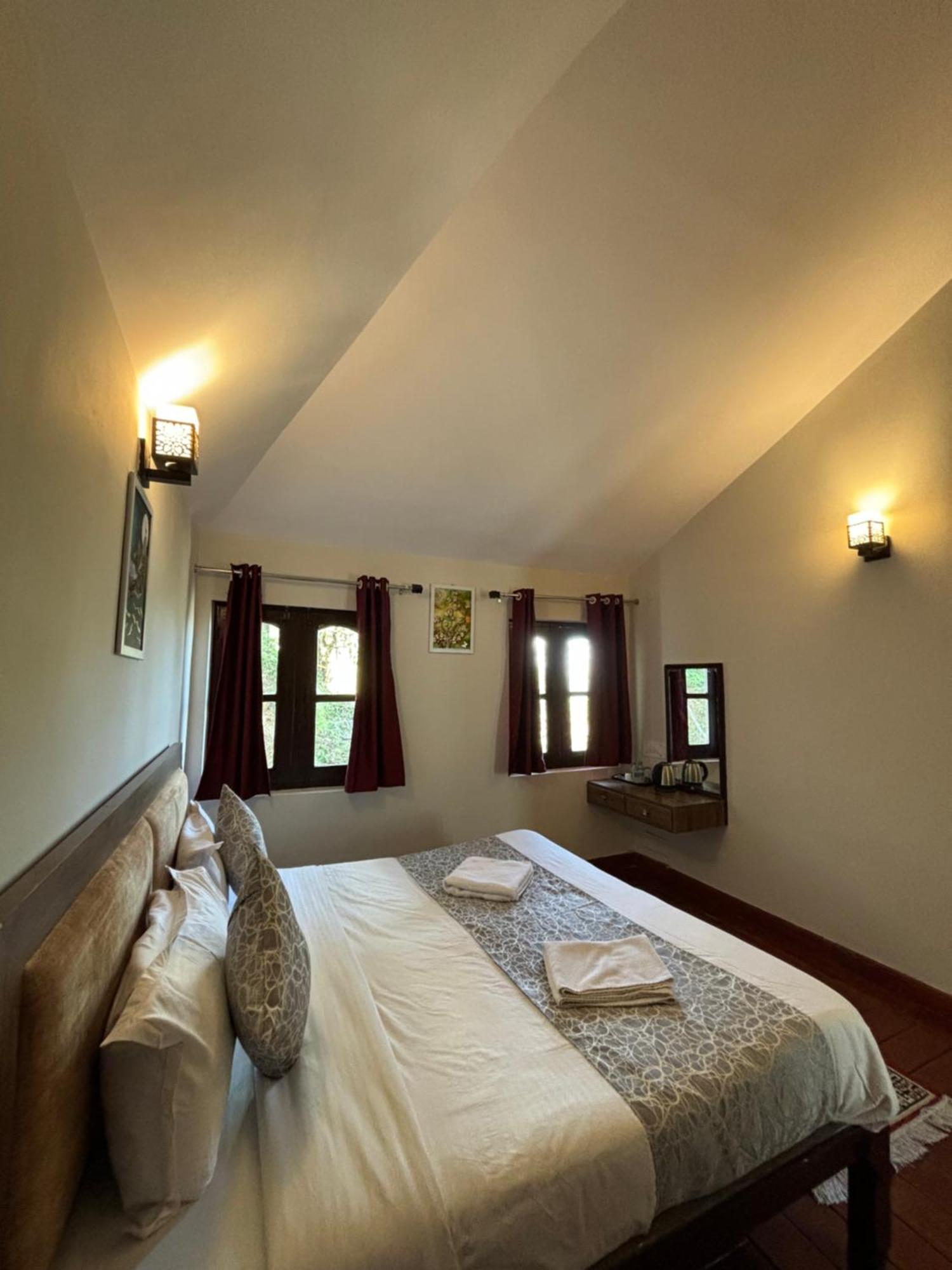 Kumaon Roop Resort Near Kainchi Dham Nainital Exteriér fotografie